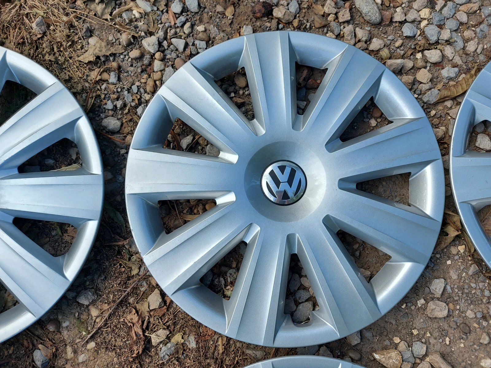   VW 16  | Mobile.bg   7