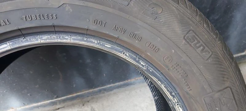 Гуми Летни 215/65R16, снимка 7 - Гуми и джанти - 33849464