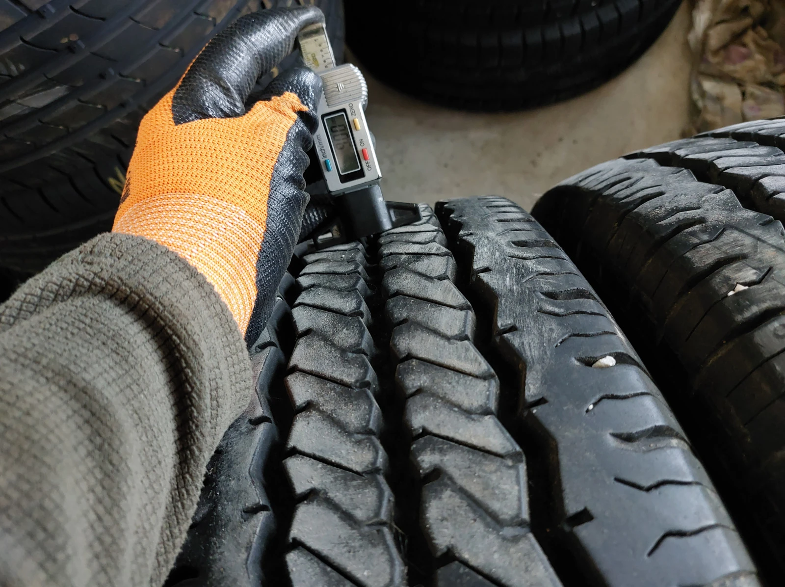 ���� 205/75R16 | Mobile.bg � ����������� 6