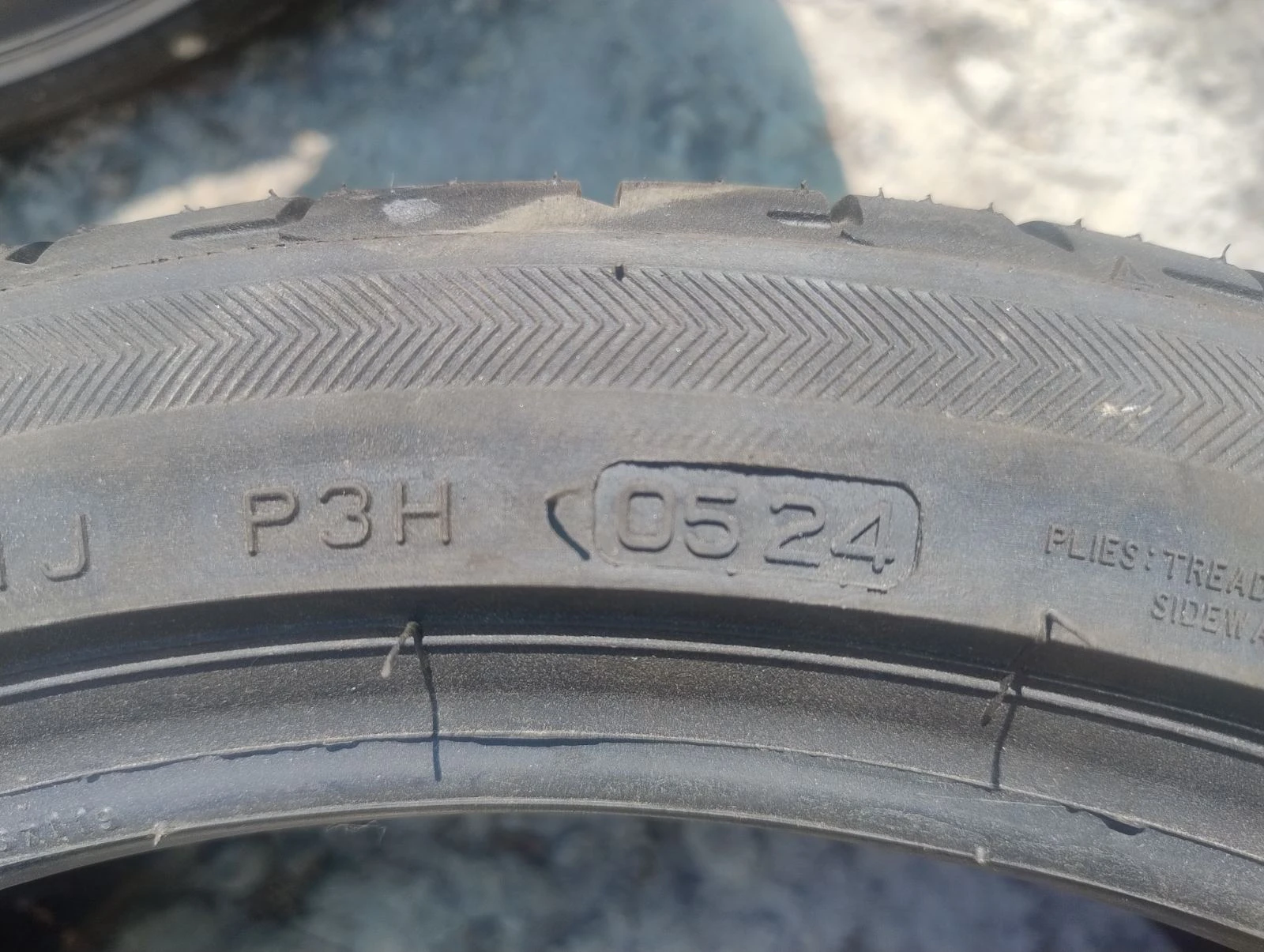 Гуми Летни 245/35R18, снимка 3 - Гуми и джанти - 56198885