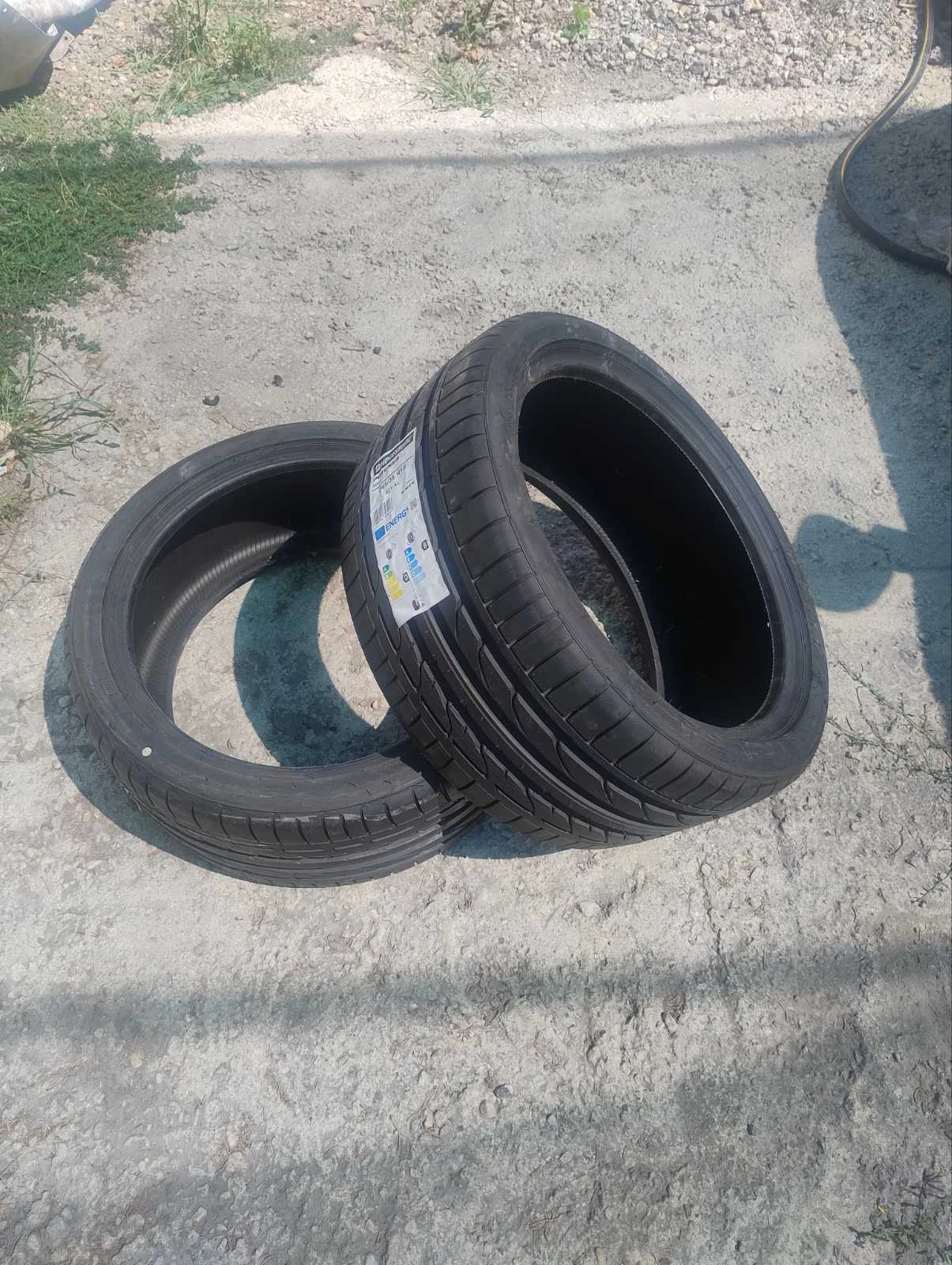 Гуми Летни 245/35R18