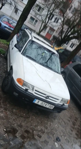 Opel Astra 1.8i, снимка 1