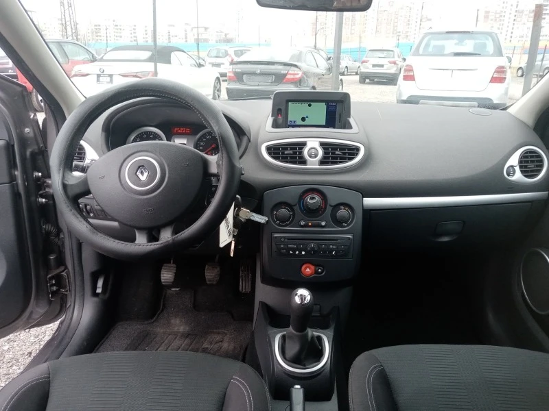 Renault Clio 1, 2 ГАЗ, снимка 11 - Автомобили и джипове - 44392466