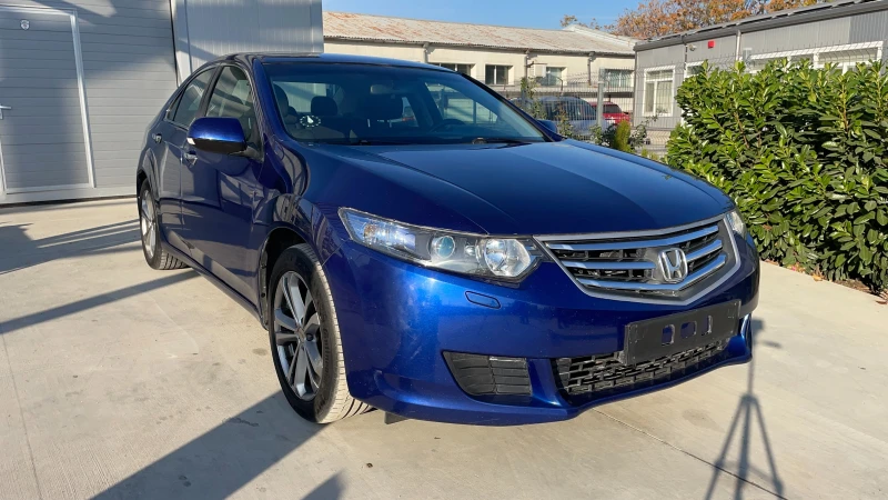 Honda Accord 2.0 i-Vtec, снимка 1 - Автомобили и джипове - 47809489