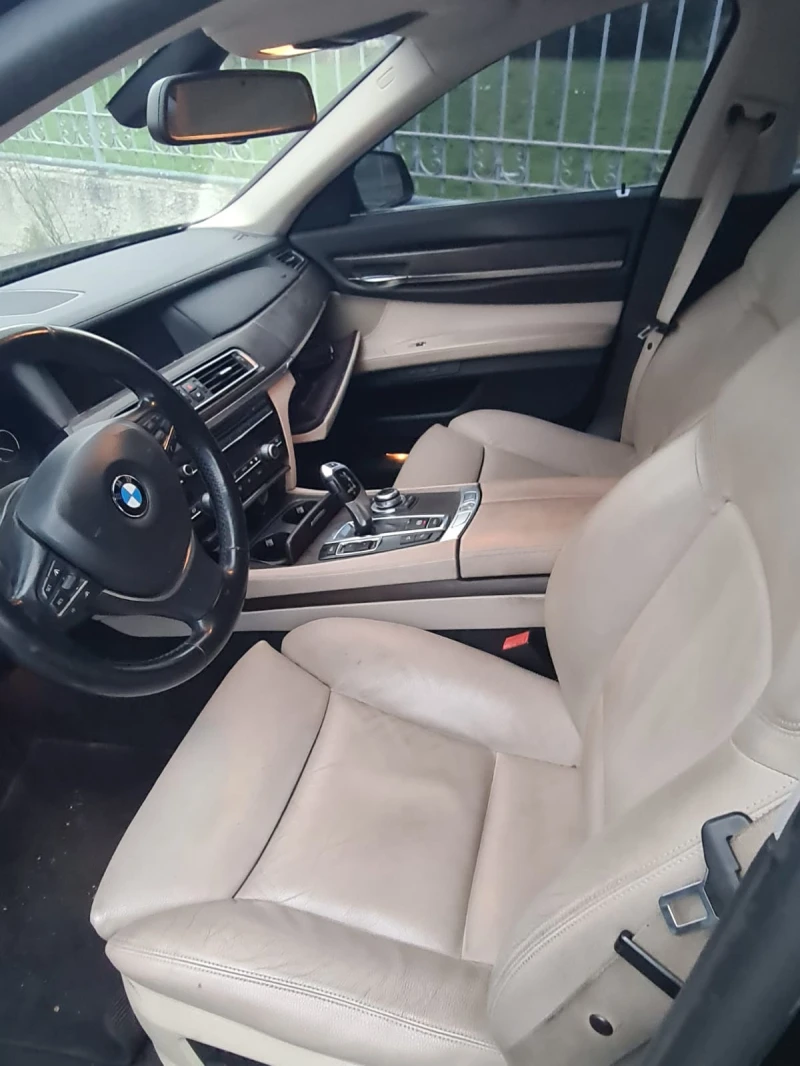 BMW 740 3.0 XDRIVE, снимка 6 - Автомобили и джипове - 47961229