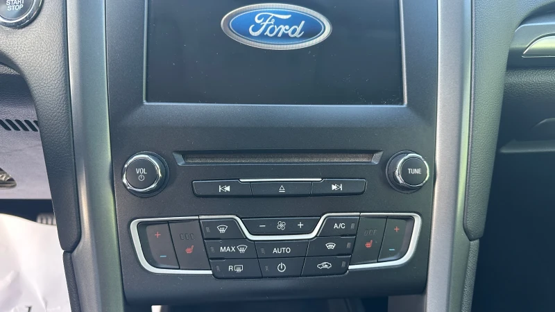 Ford Mondeo Titanium 2.0 TDCI 78000 км. Automatic от България, снимка 13 - Автомобили и джипове - 51419849