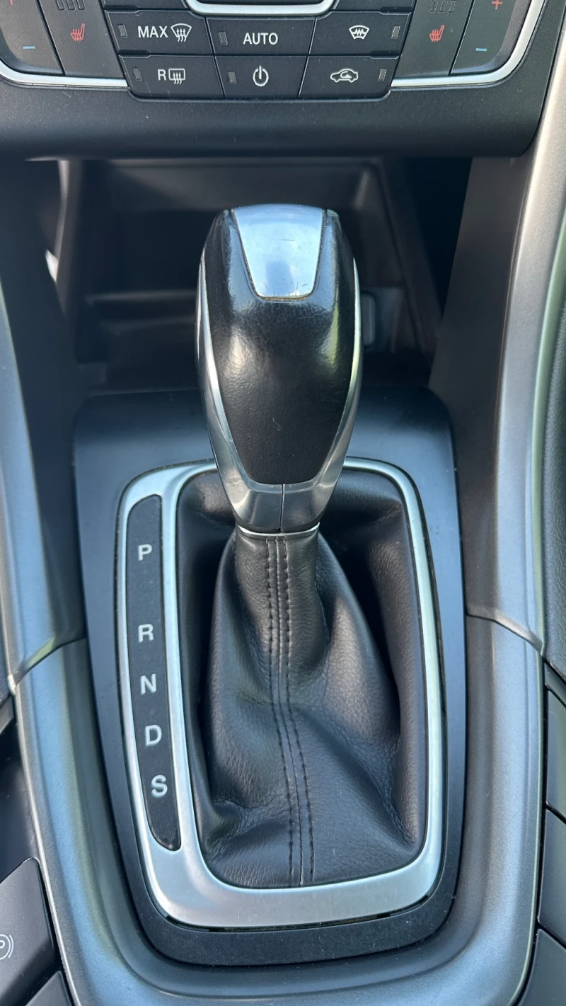 Ford Mondeo Titanium 2.0 TDCI 78000 км. Automatic от България, снимка 14 - Автомобили и джипове - 51419849