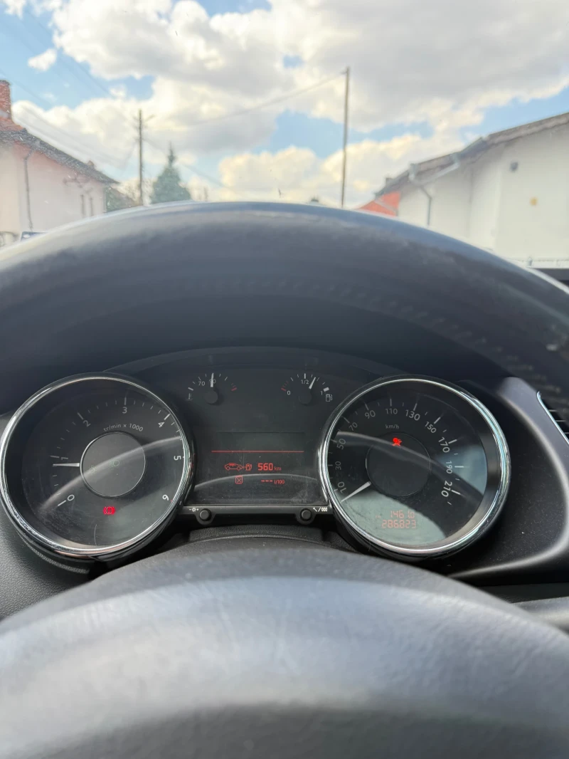 Peugeot 3008 1.6 HDI, снимка 10 - Автомобили и джипове - 51465395