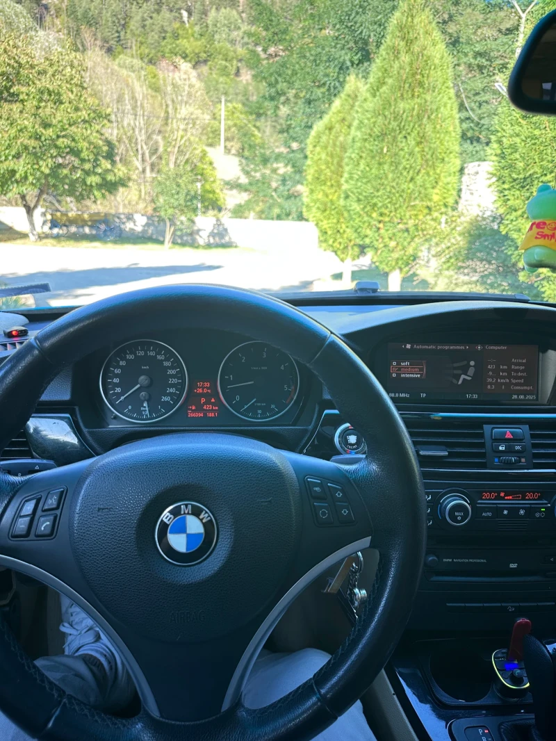 BMW 330 E91 330XD, снимка 10 - Автомобили и джипове - 52031426