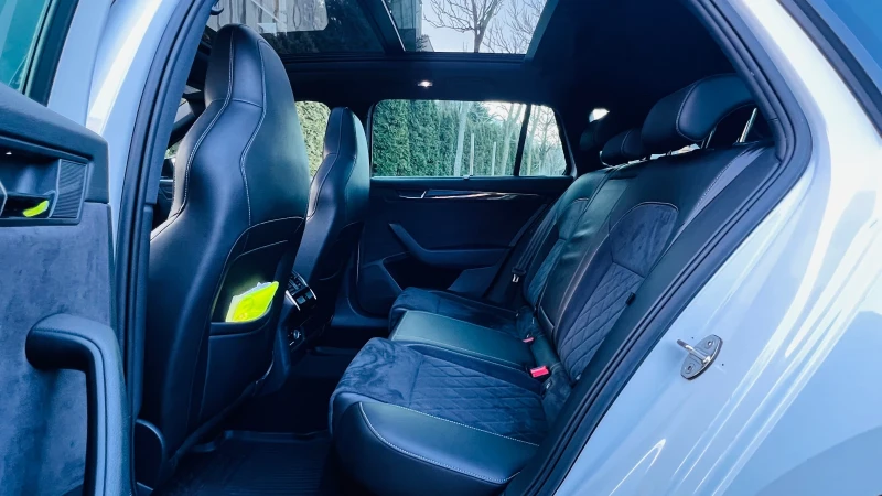 Skoda Superb SportLine, снимка 14 - Автомобили и джипове - 52899863