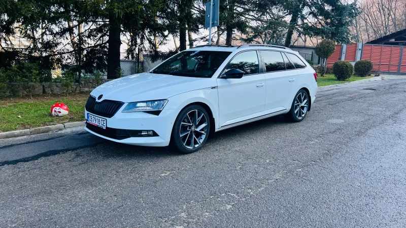 Skoda Superb SportLine, снимка 15 - Автомобили и джипове - 52899863