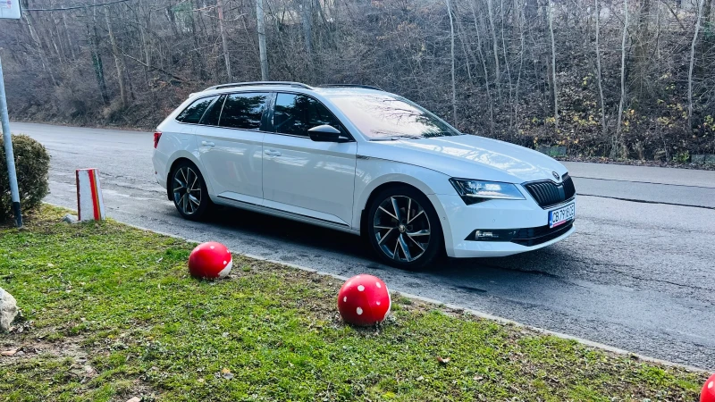 Skoda Superb SportLine, снимка 16 - Автомобили и джипове - 52899863