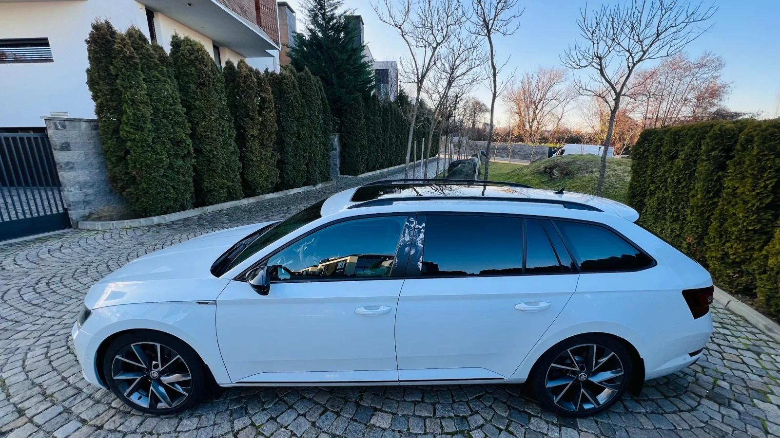 Skoda Superb SportLine, снимка 1