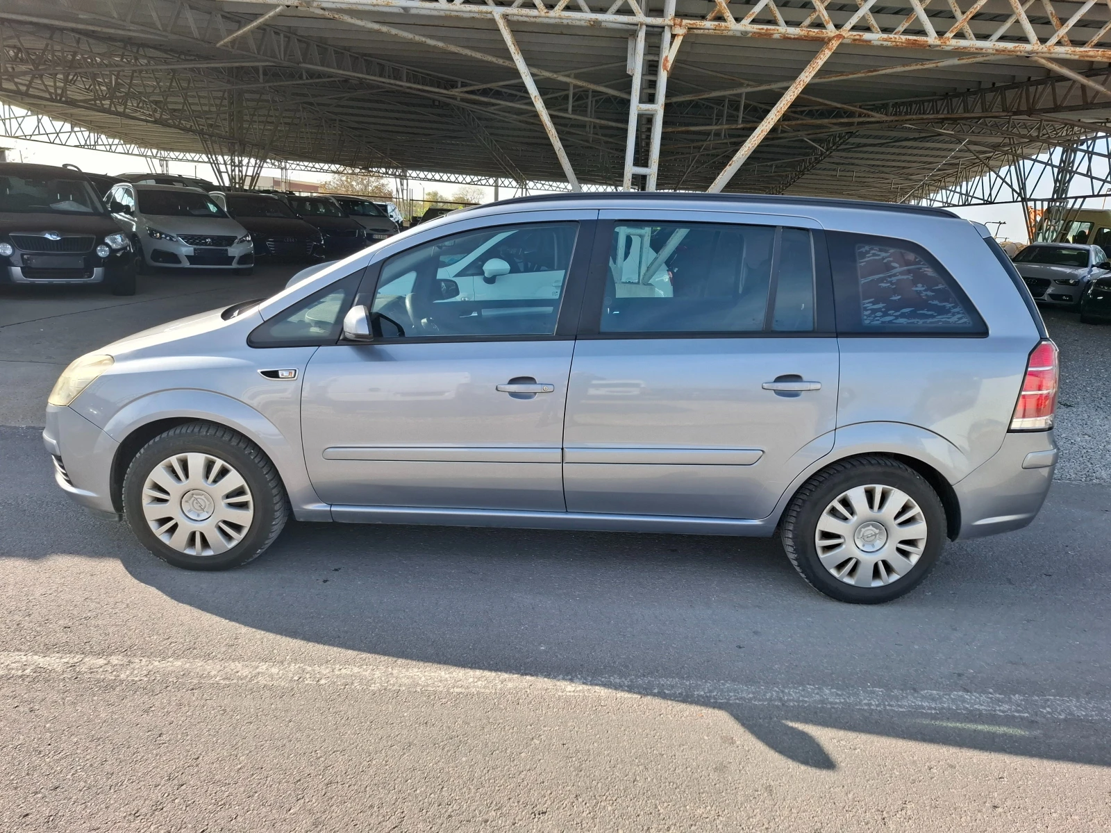 Opel Zafira 6+ 1 - изображение 4