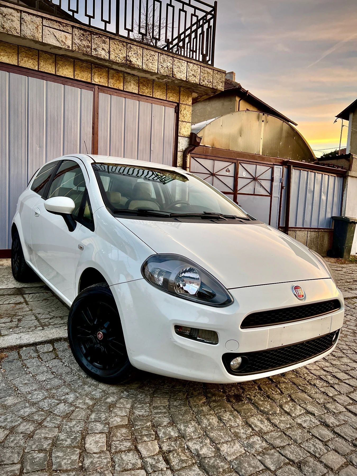 Fiat Punto 1.4i 16V 6лв/100км !!! - изображение 3