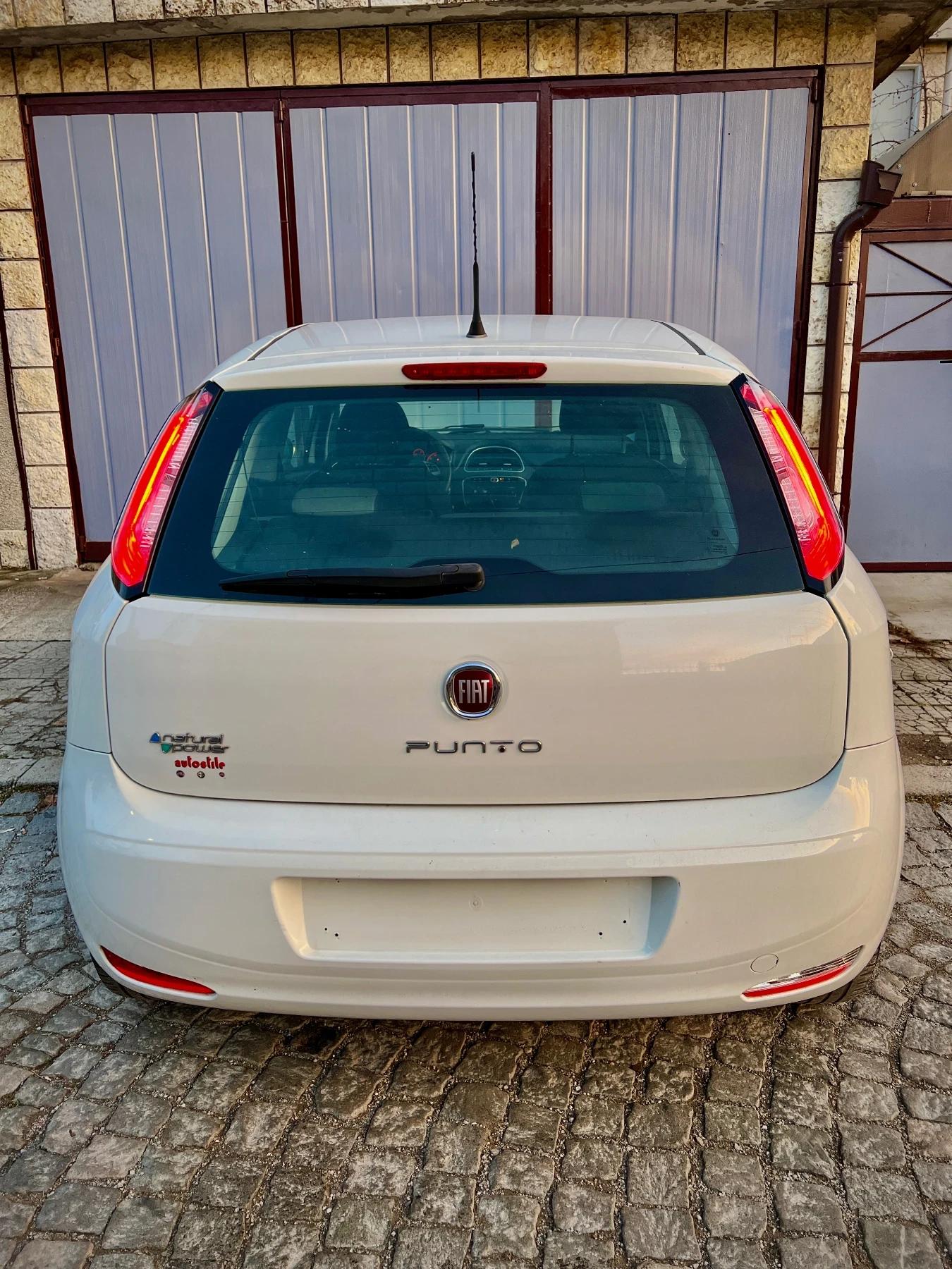 Fiat Punto 1.4i 16V 6лв/100км !!! - изображение 5