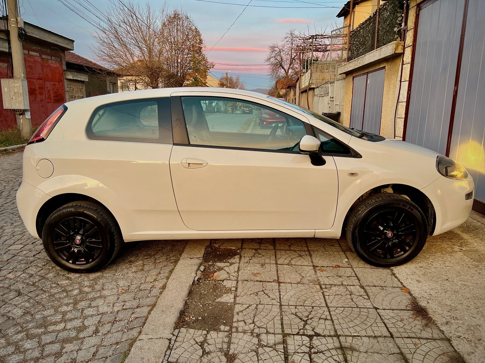 Fiat Punto 1.4i 16V 6лв/100км !!! - изображение 7