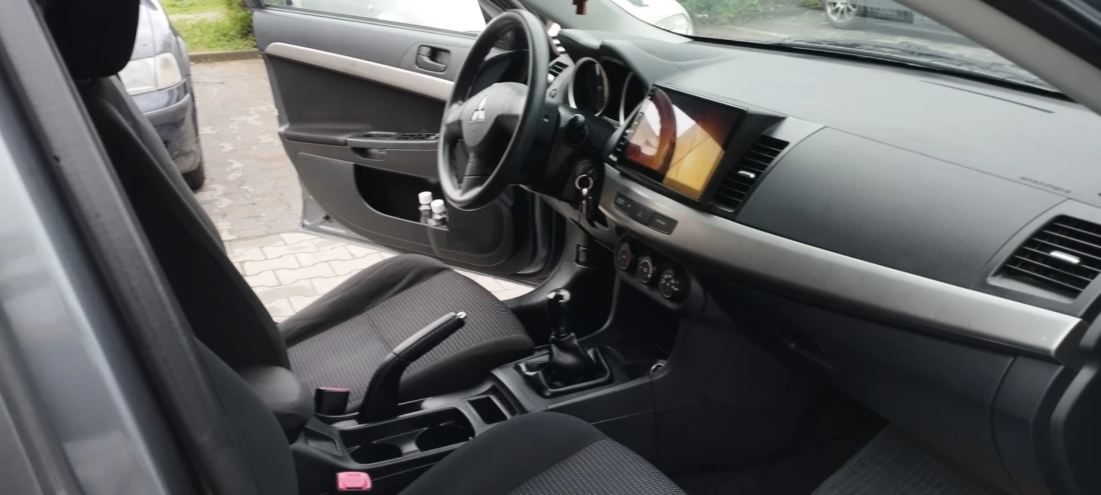 Mitsubishi Lancer 1, 5-Бензин - изображение 7
