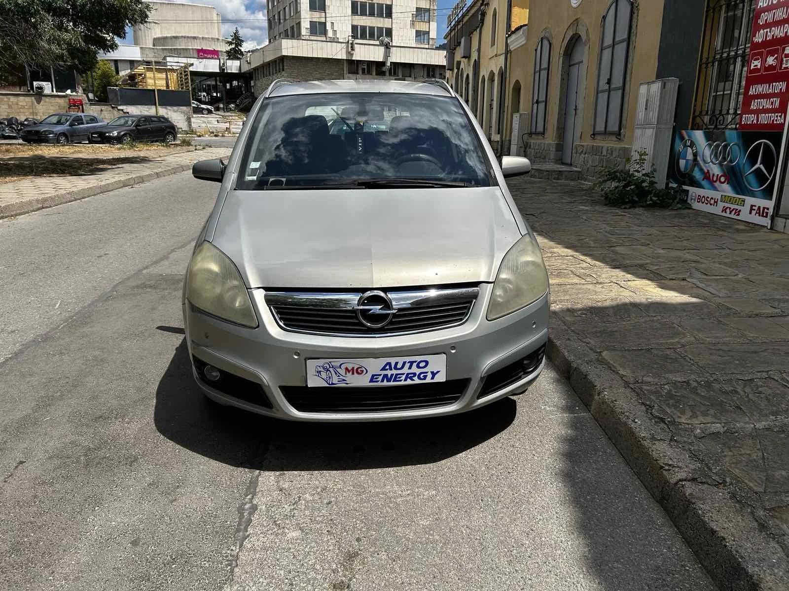 Opel Zafira  - изображение 8