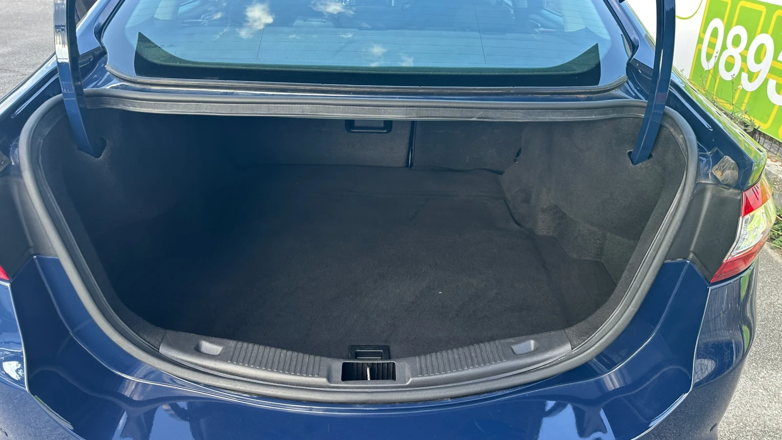 Ford Mondeo Titanium 2.0 TDCI 78000 км. Automatic от България - изображение 9