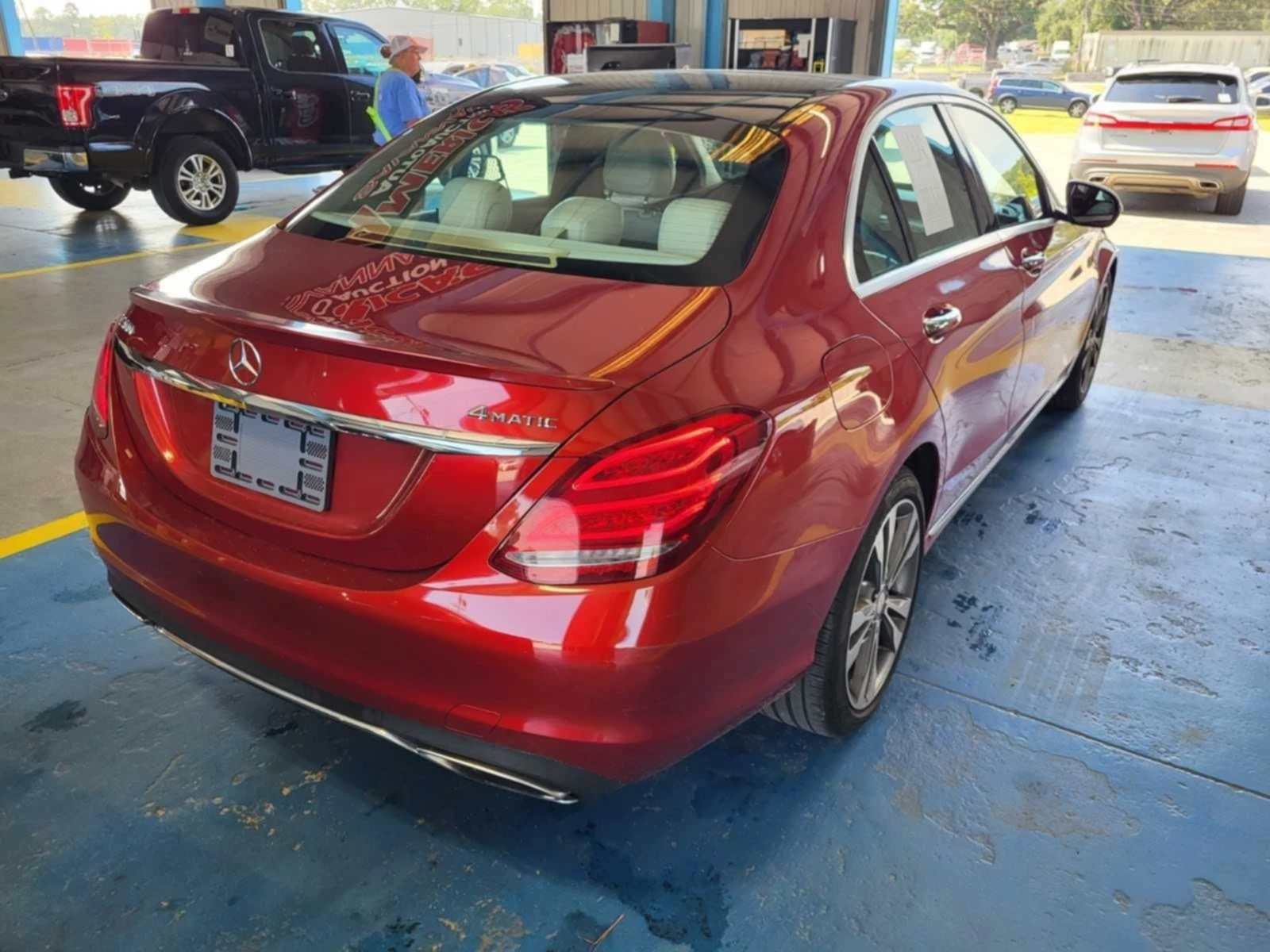 Mercedes-Benz C 300 ОЧАКВАН ВНОС/4MATIC/BURMESTER/PANORAMA/LED - изображение 3