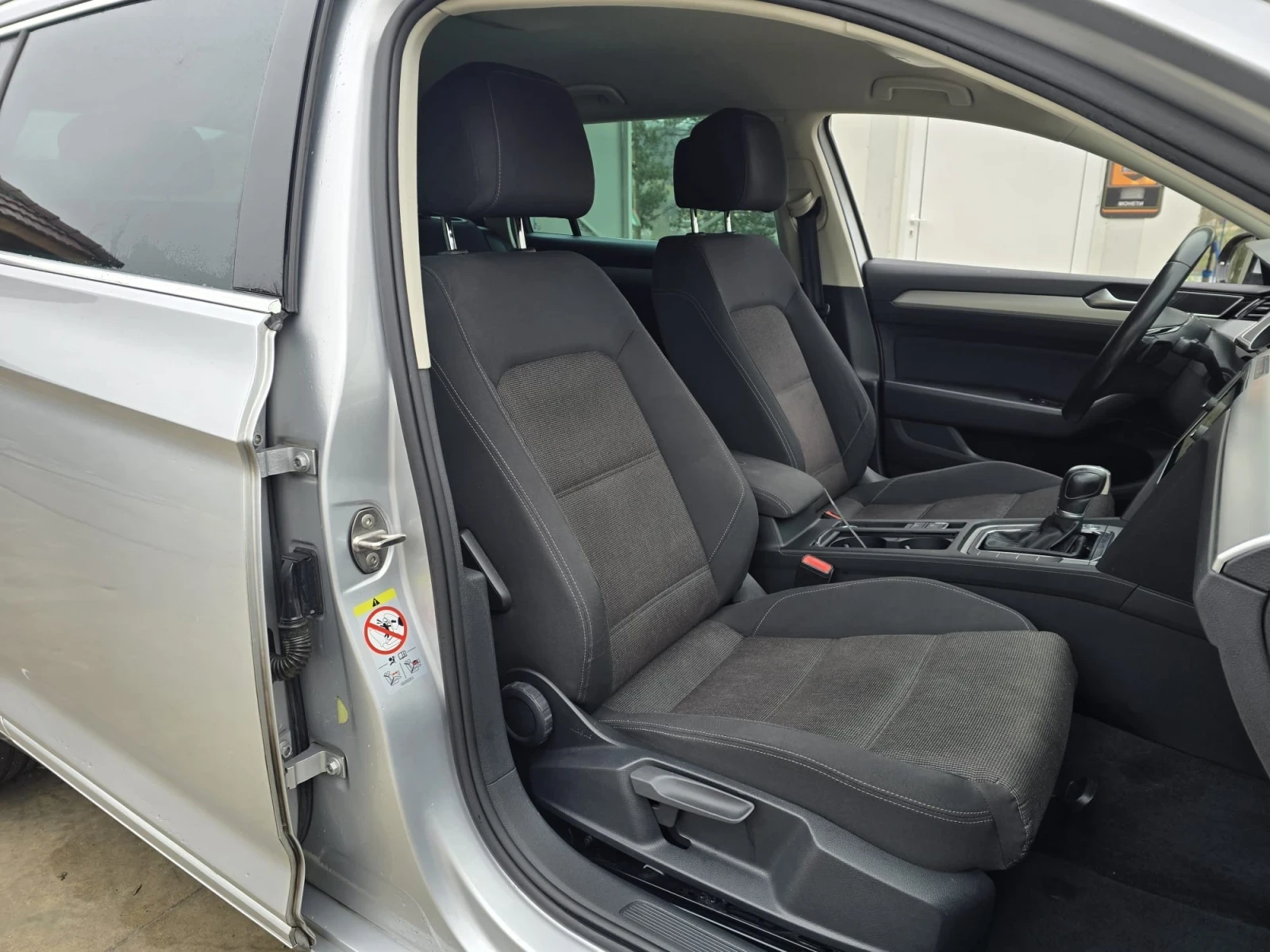 VW Passat 2.0TDI - 150.. -   | Mobile.bg   12