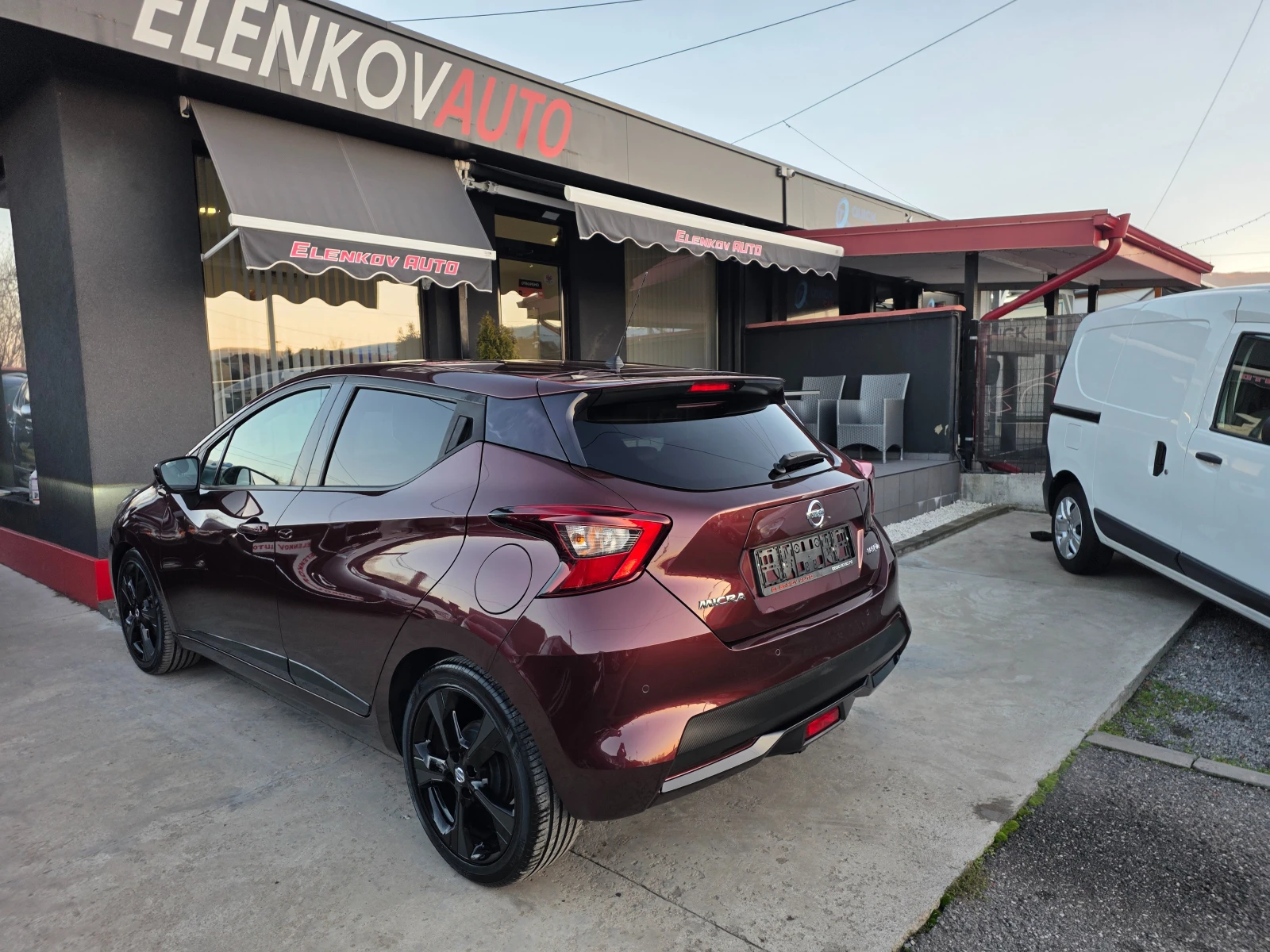 Nissan Micra N-STYLE 1.0 I-100 к.с EURO 6d-АВТОМАТИК-ШВЕЙЦАРИЯ - изображение 6