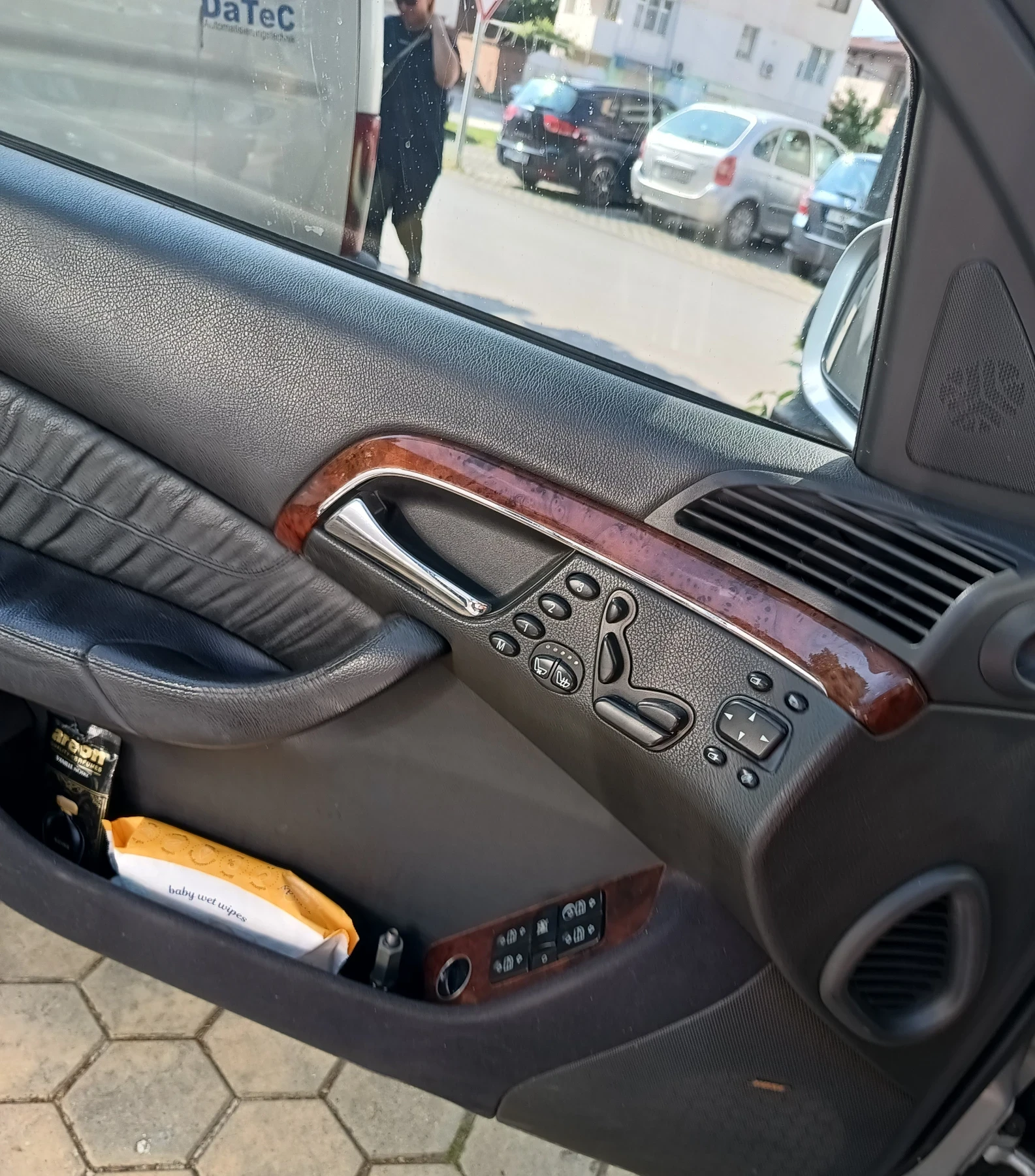 Mercedes-Benz S 500 W220 - изображение 10