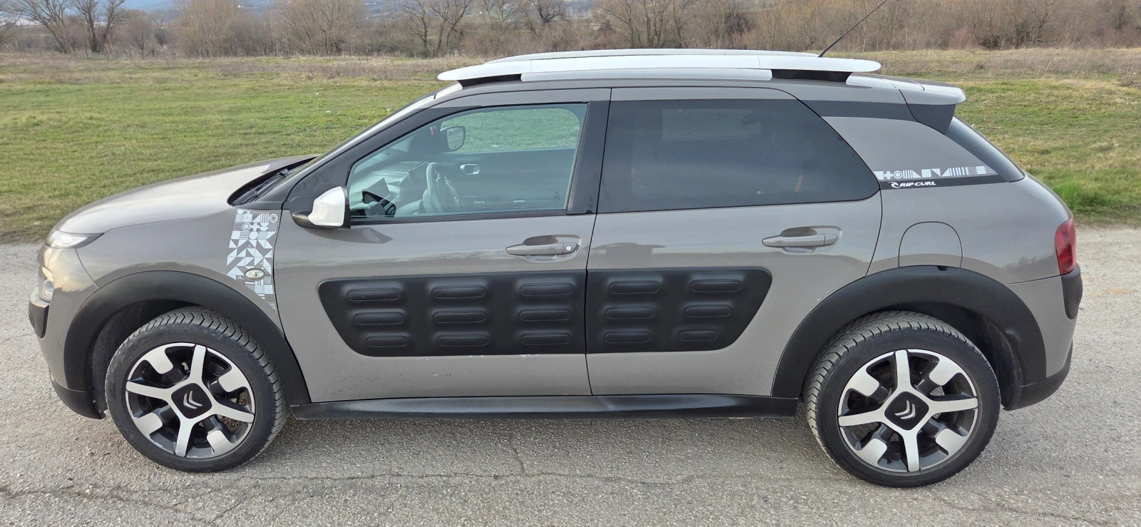 Citroen C4 Cactus 1.6GDI, снимка 2 - Автомобили и джипове - 53819601