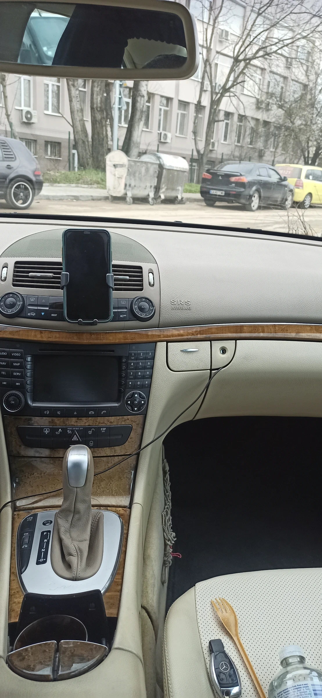 Mercedes-Benz E 270 | Mobile.bg � ����������� 10