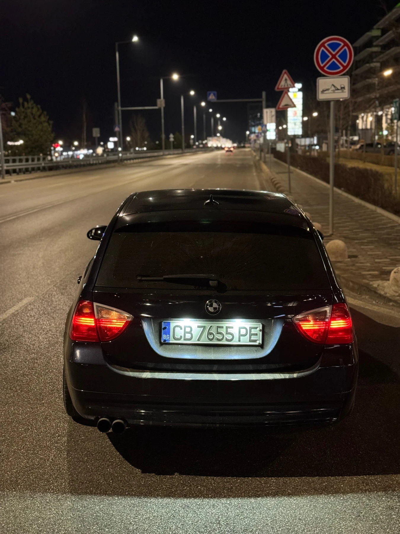 BMW 320, снимка 2 - Автомобили и джипове - 53901687