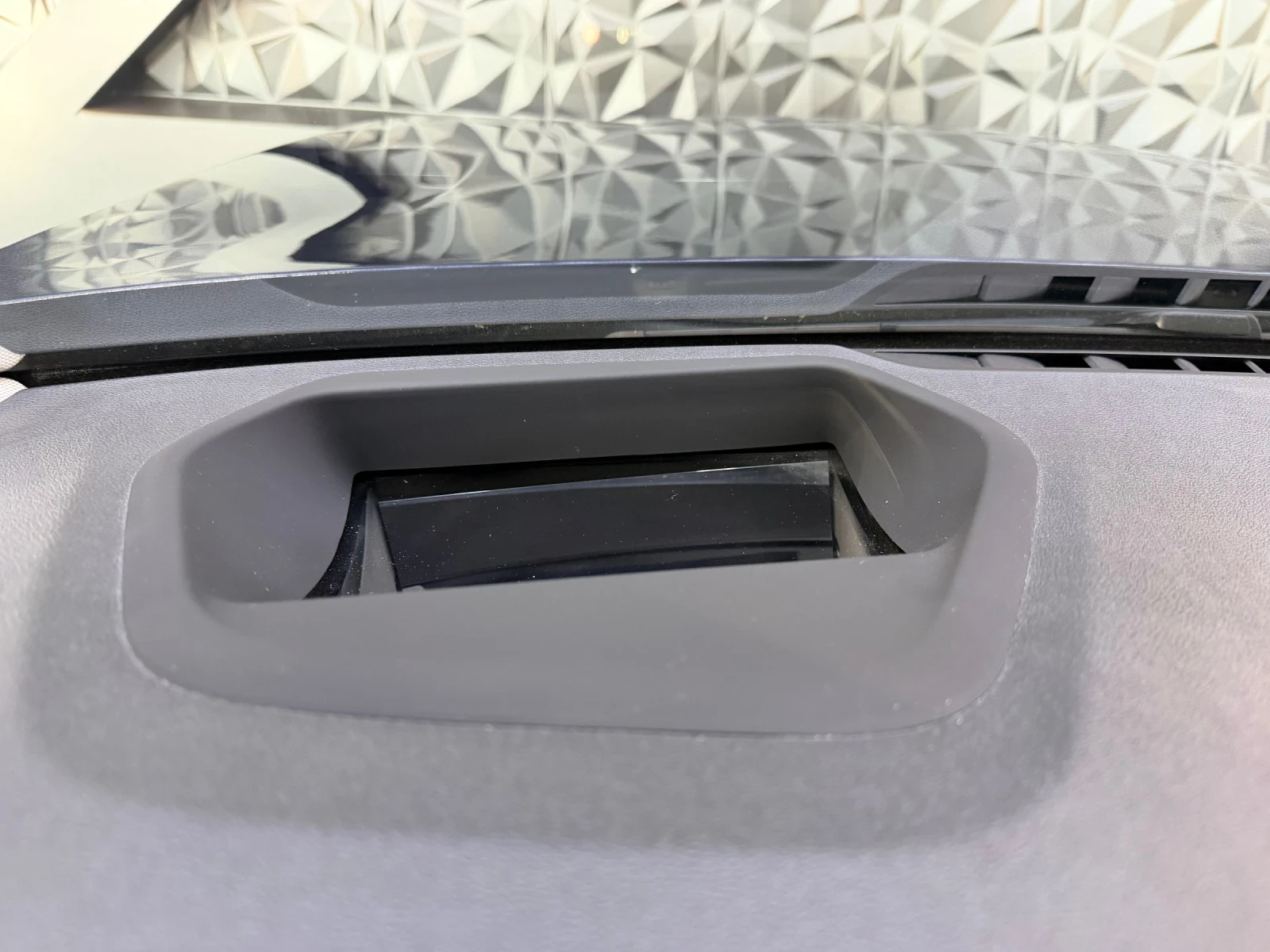 BMW 530 d INDIVIDUAL * HEAD UP * КАМЕРА * , снимка 14 - Автомобили и джипове - 54150968