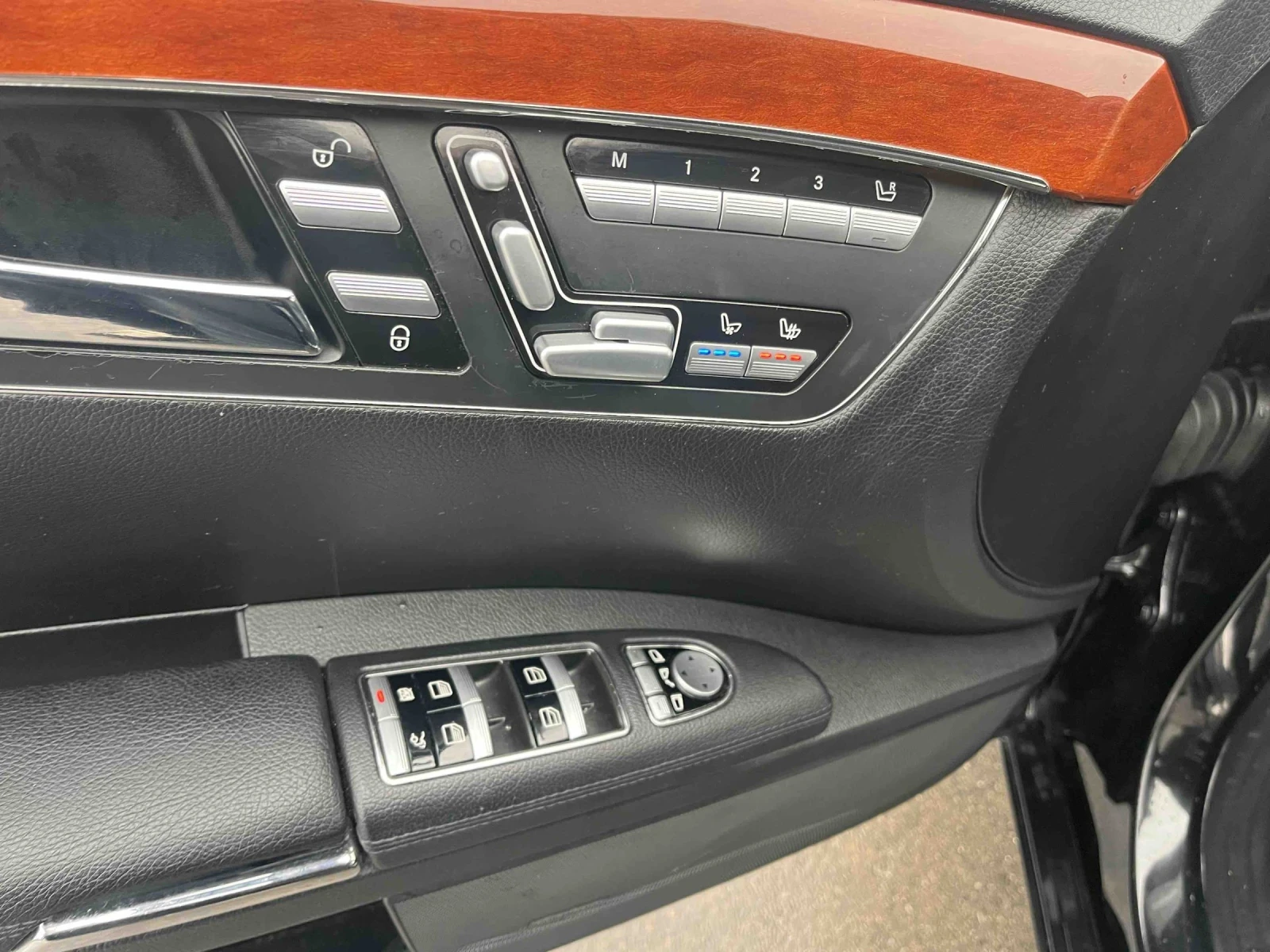 Mercedes-Benz S 320 3.2CDI , снимка 12 - Автомобили и джипове - 54153421