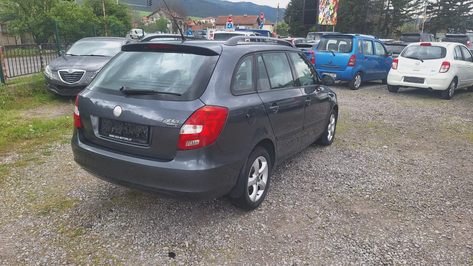 Skoda Fabia 1.4tdi, снимка 10 - Автомобили и джипове - 54489038