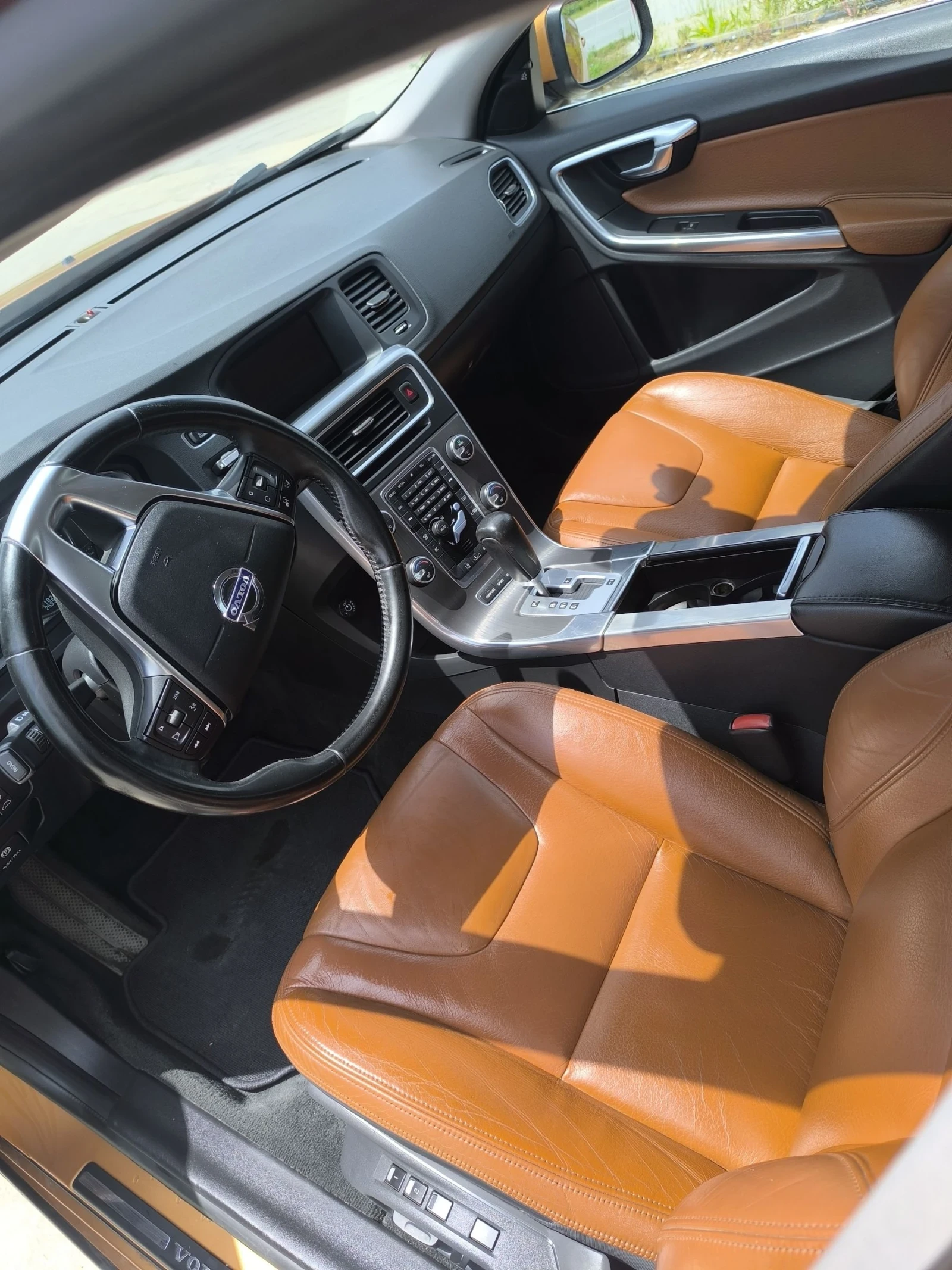 Volvo S60 T6, снимка 5 - Автомобили и джипове - 54651609