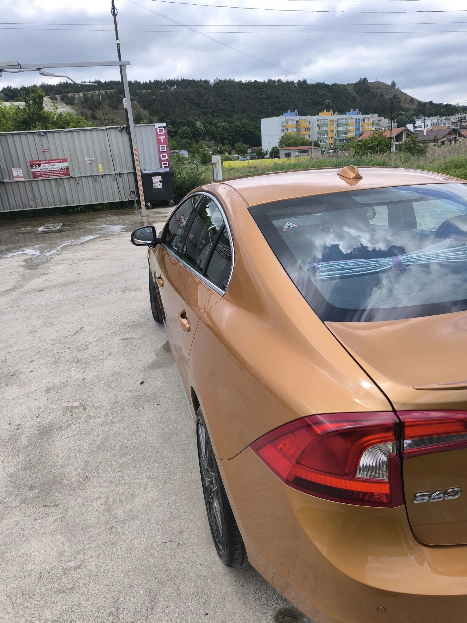 Volvo S60 T6, снимка 3 - Автомобили и джипове - 54651609