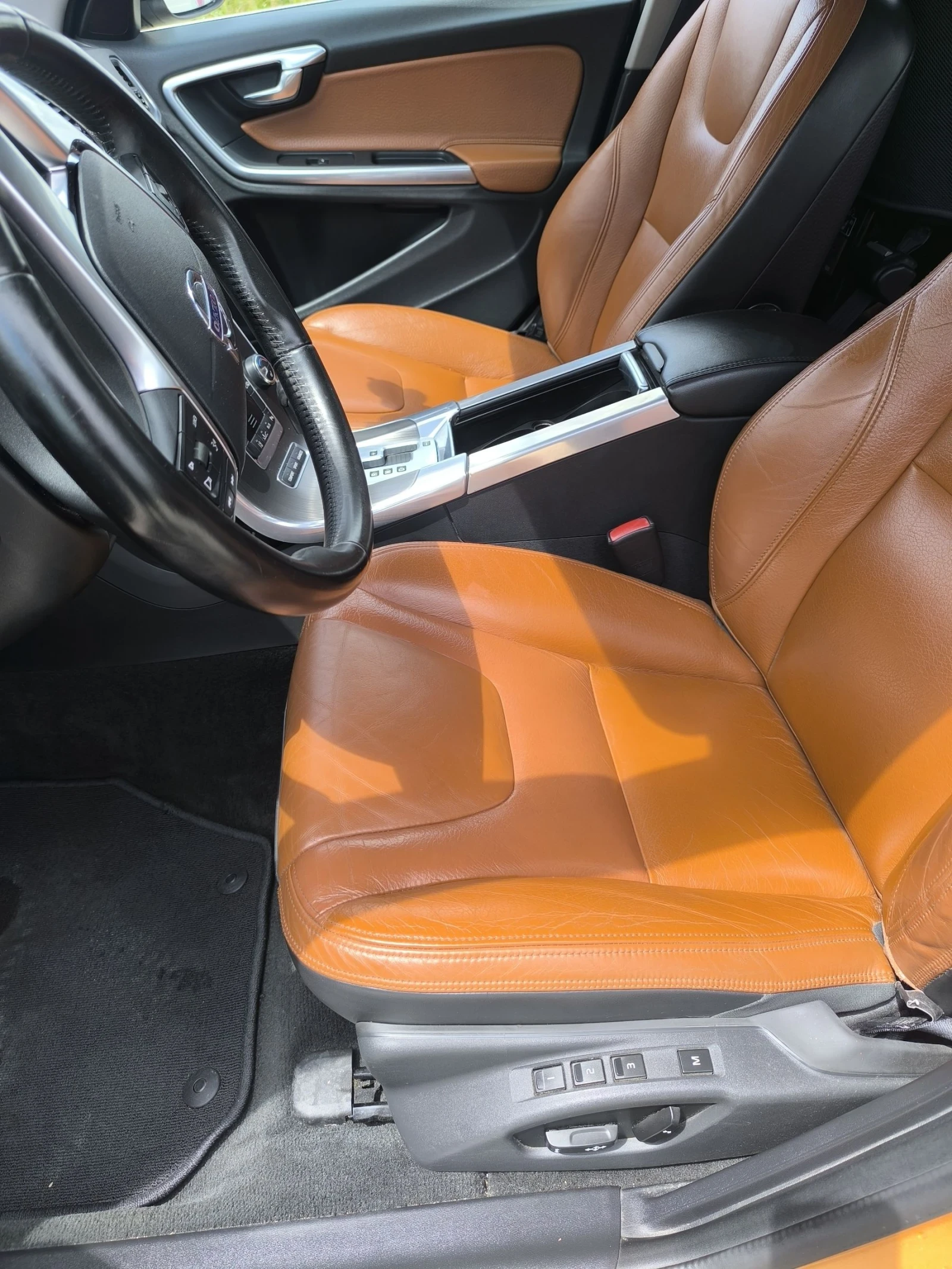 Volvo S60 T6, снимка 4 - Автомобили и джипове - 54651609
