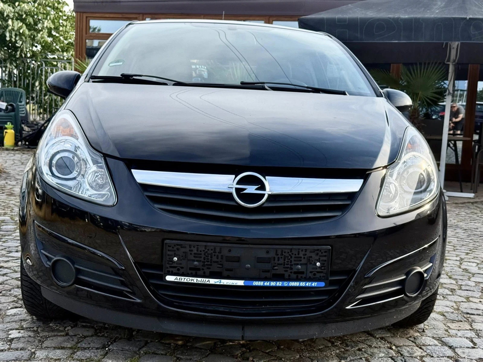 Opel Corsa 1.2 AВТОМАТИК, снимка 8 - Автомобили и джипове - 54778298