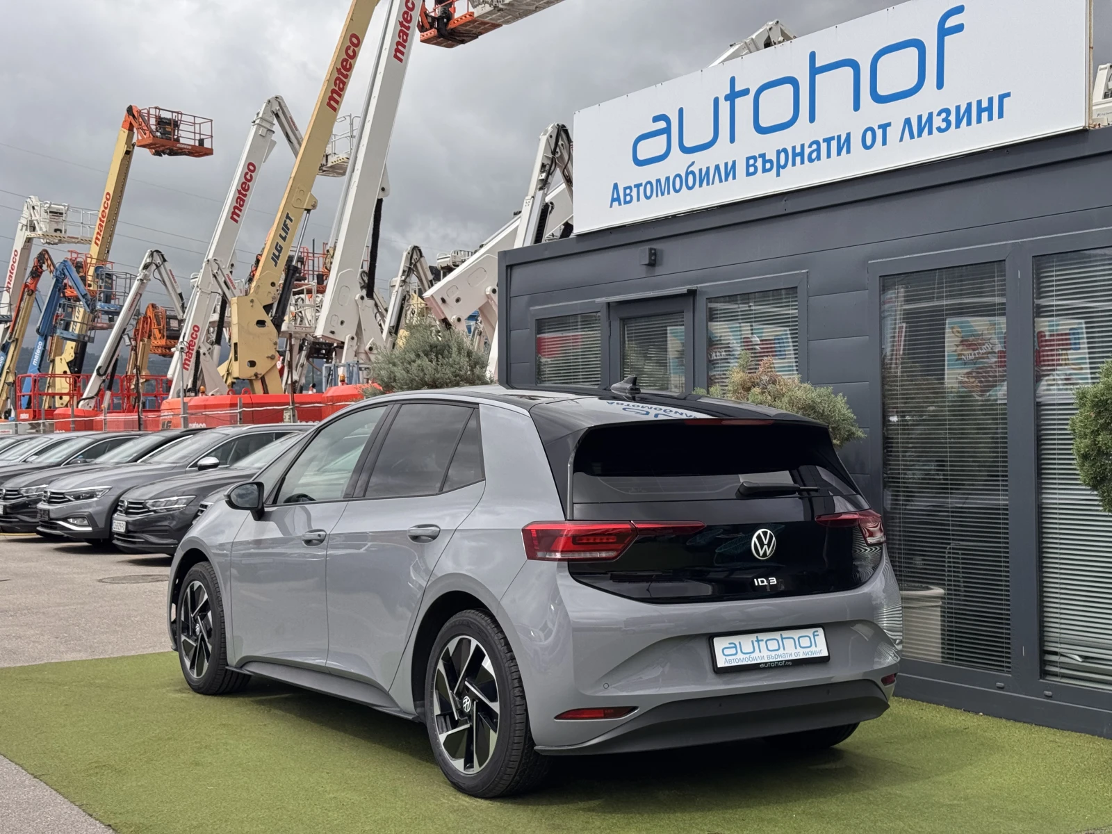 VW ID.3 Pro/204К.С./АТ/62kWh, снимка 3 - Автомобили и джипове - 54781603