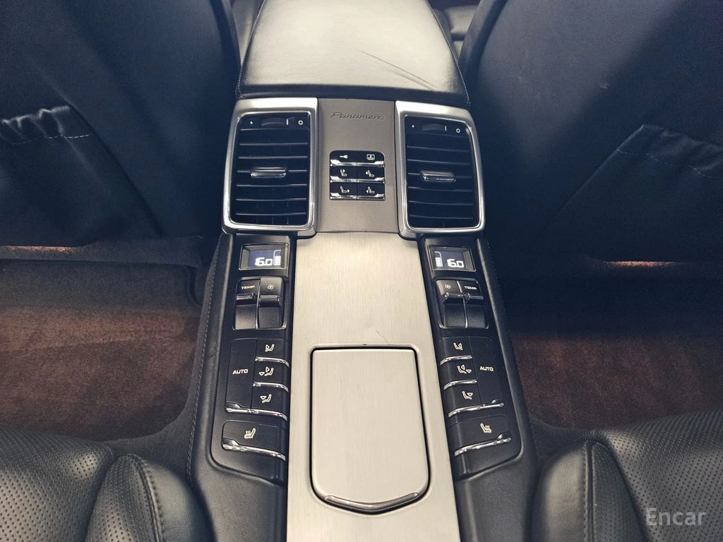 Porsche Panamera 4S* PDK* V8, снимка 16 - Автомобили и джипове - 55213215