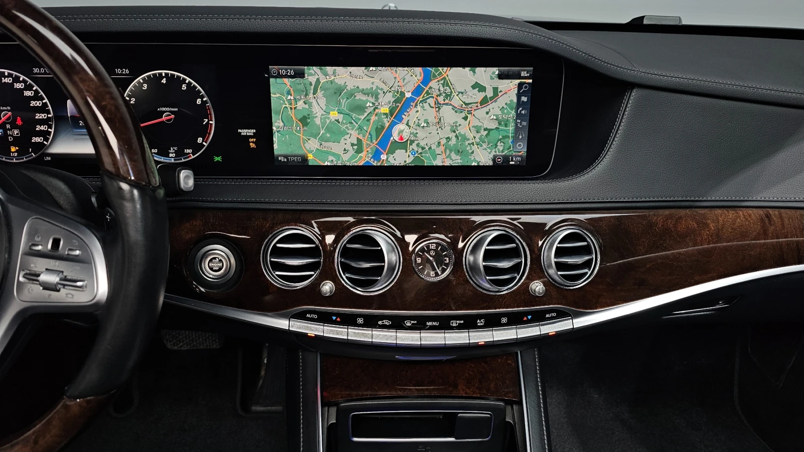 Mercedes-Benz S 560 LONG| АВТОФИНАНСИРАНЕ | ФИКСИРАНА ЦЕНА ДО БЪЛГАРИЯ, снимка 7 - Автомобили и джипове - 55287645