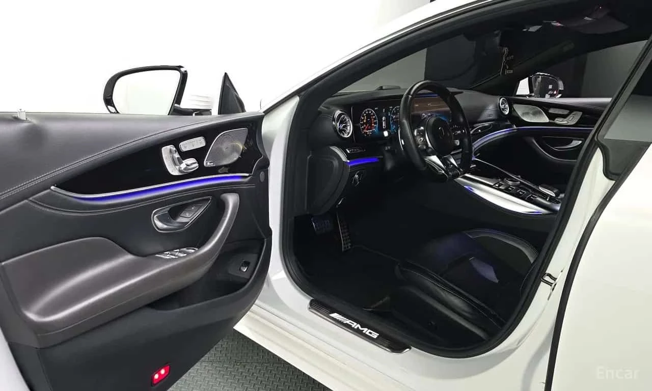 Mercedes-Benz AMG GT * 4Door 43 4MATIC+ * CARFAX * ЦЕНА ДО БГ, снимка 8 - Автомобили и джипове - 55510395
