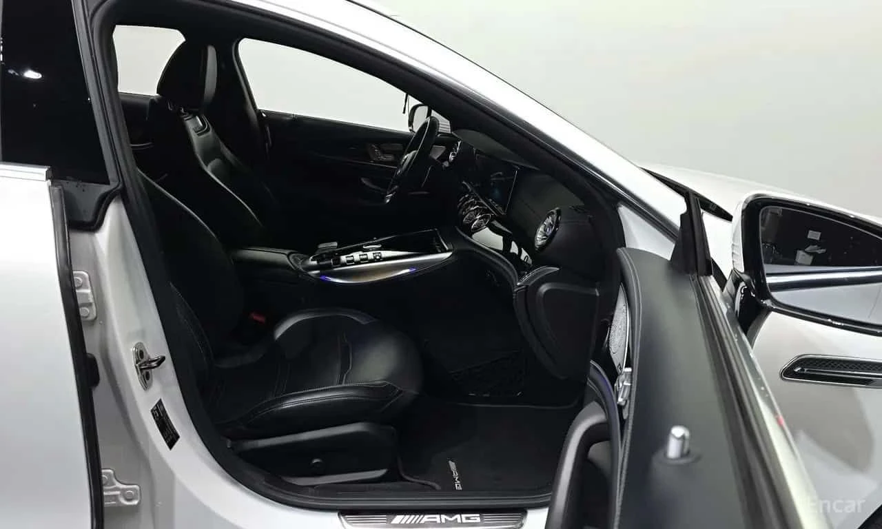 Mercedes-Benz AMG GT * 4Door 43 4MATIC+ * CARFAX * ЦЕНА ДО БГ, снимка 9 - Автомобили и джипове - 55510395