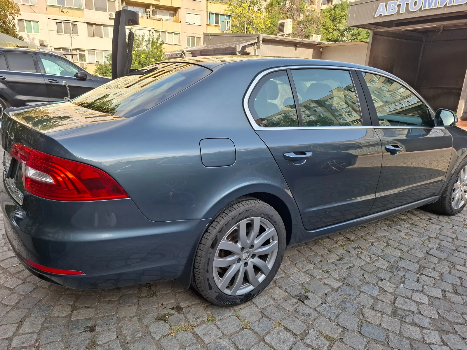 Skoda Superb, снимка 4 - Автомобили и джипове - 55890422