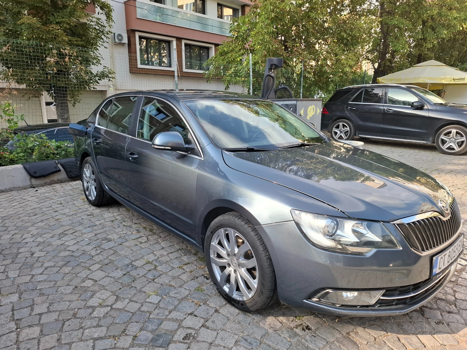 Skoda Superb, снимка 3 - Автомобили и джипове - 55890422