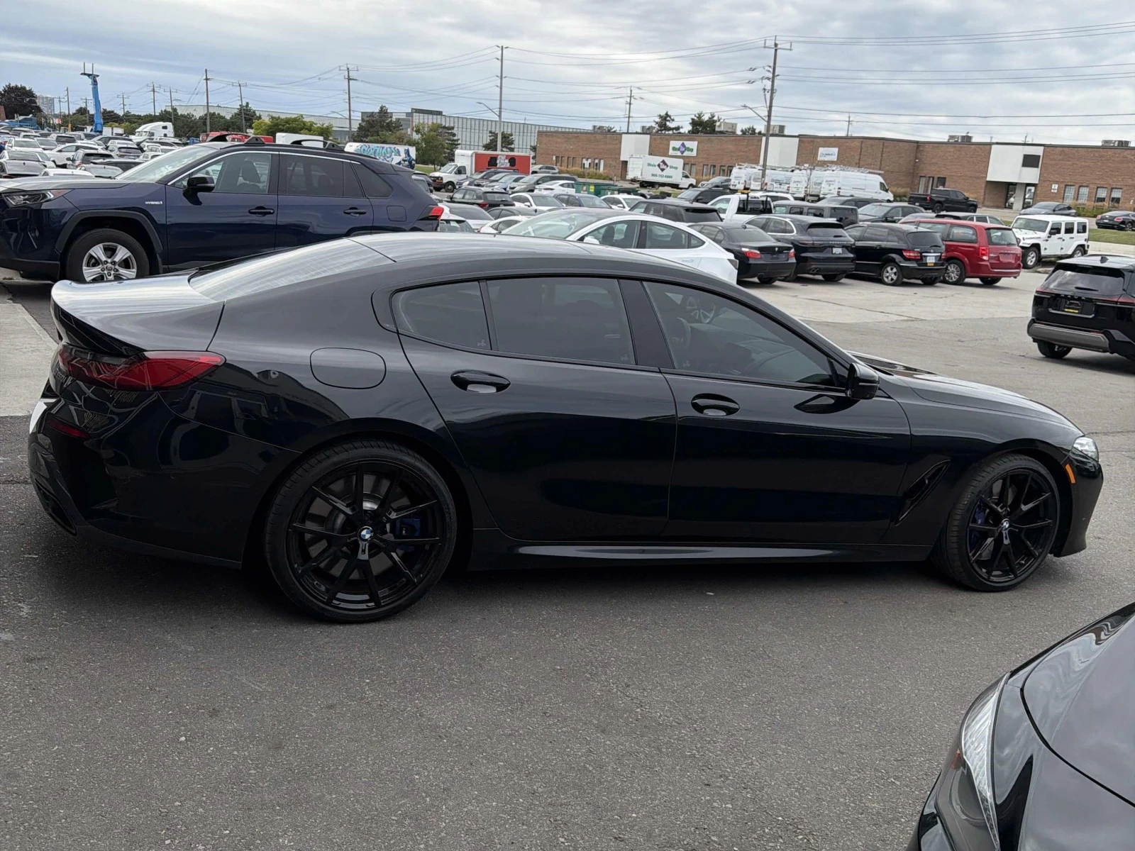 BMW 850 i xDrive. АВТОКРЕДИТ, снимка 4 - Автомобили и джипове - 56248362