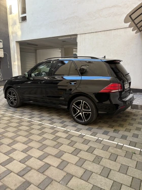 Mercedes-Benz GLE 43 AMG 95000km. Германска Версия 9G tronic , Вакум, КАСКО, снимка 2