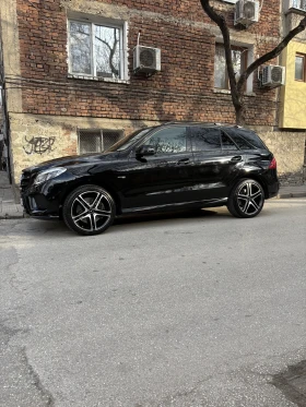  Mercedes-Benz GLE 43...