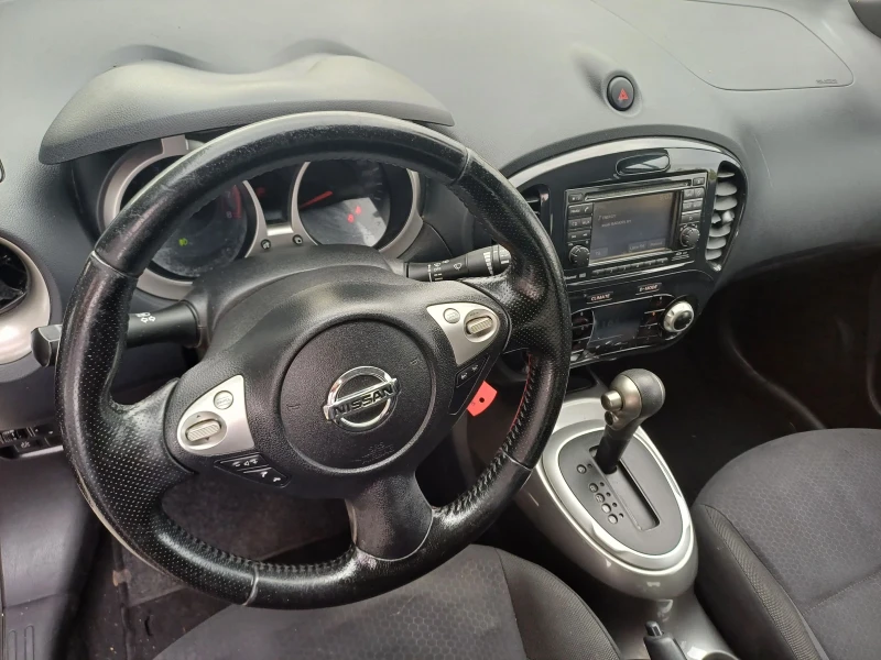 Nissan Juke 1.6i automat kamera euro5, снимка 7 - Автомобили и джипове - 47474231