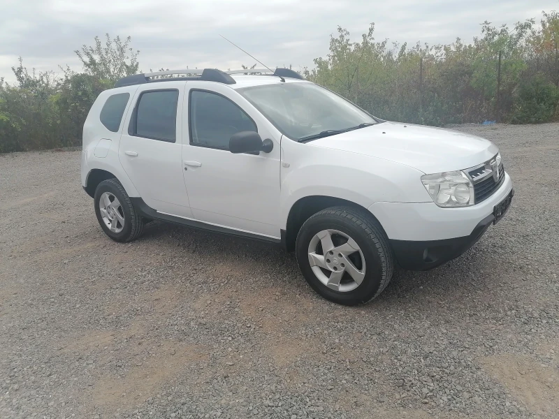 Dacia Duster 1.5dci 110ks * КОЖА * , снимка 8 - Автомобили и джипове - 47640789